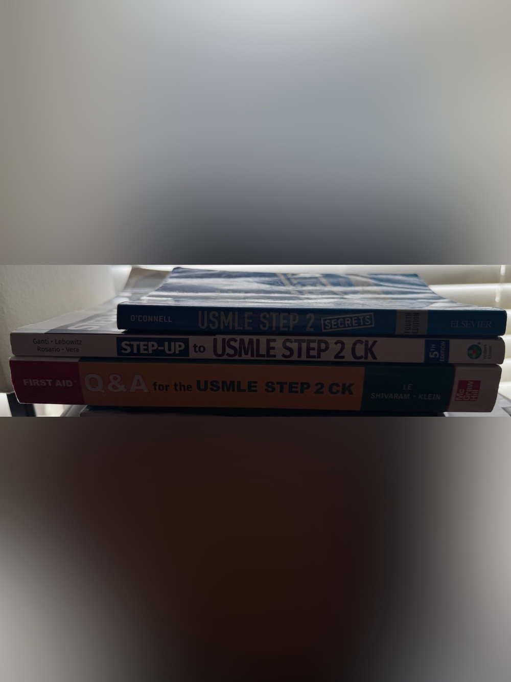 Q&A for the USMLE Step 2 CK – Yellow/Orange/Blue Study Guide Set
